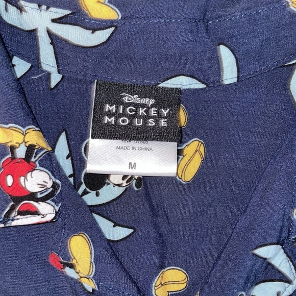 Disney's Mickey Mouse Print‎ Tropical Hawaiian Button Down Rayon Shirt Size: M - Picture 4 of 9
